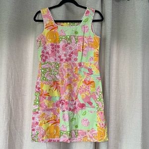 White Tag Lilly Pulitzer shift dress in a patchwork print